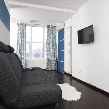 1 Bdrm Apartment In City Center บูคาเรสต์ ภายนอก รูปภาพ