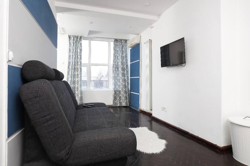 1 Bdrm Apartment In City Center บูคาเรสต์ ภายนอก รูปภาพ